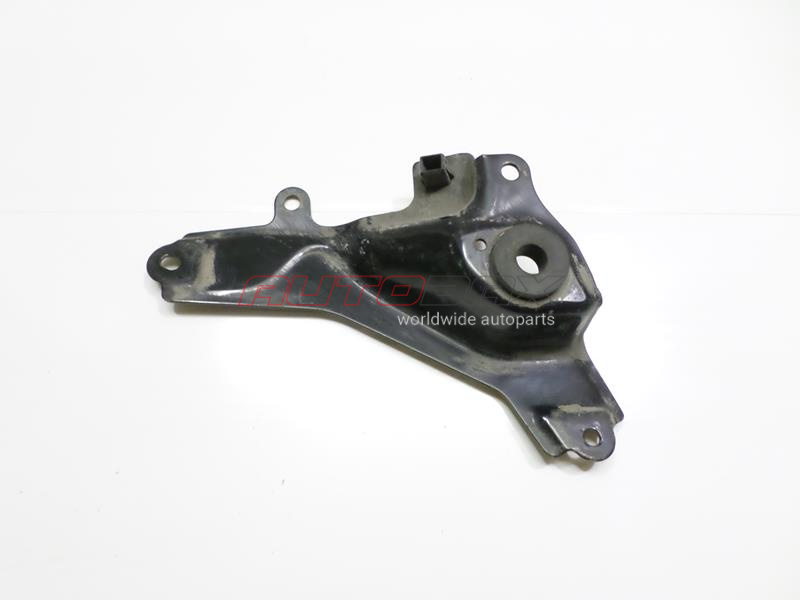 Cooling Radiator Mount/Bracket Accord VIII 2008>2013