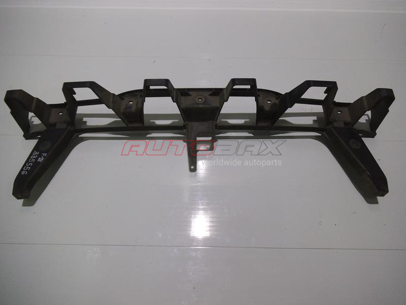 Rear Bumper Center Bracket Focus III 2011>