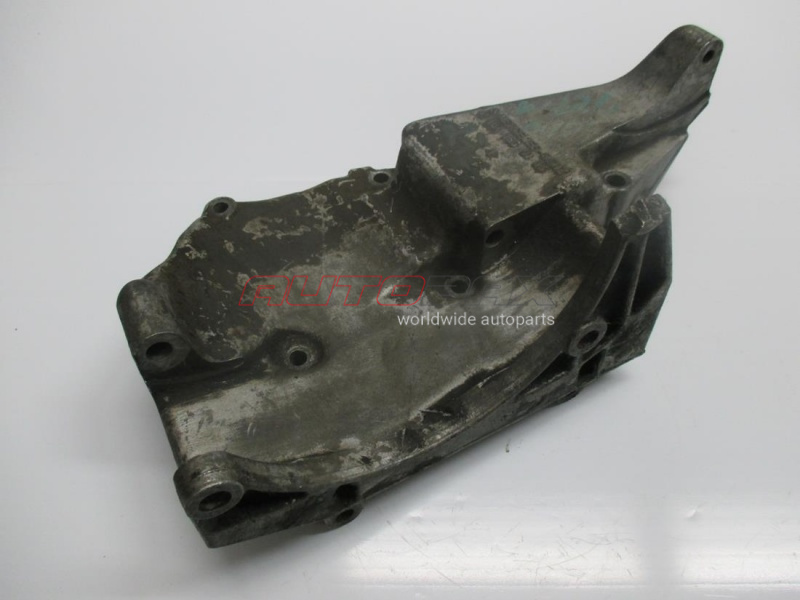 Alternator Bracket E-Class (W124) 1984>1995