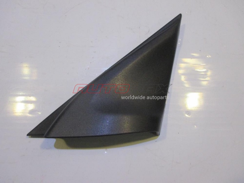 Front Right Door Trim Panel Juke (F15) 2011>