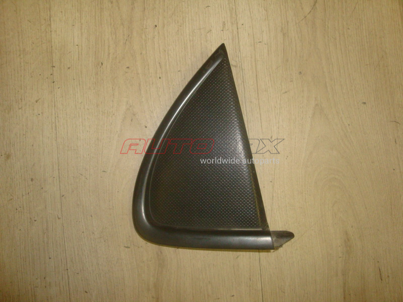 Rear Right Door Molding/Trim Sebring/Stratus 2001>2006
