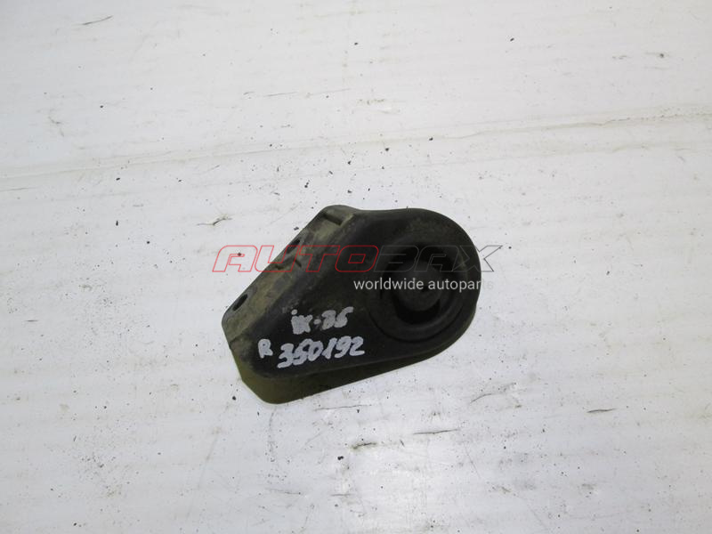 Cooling Radiator Mount/Bracket ix35/Tucson 2010>