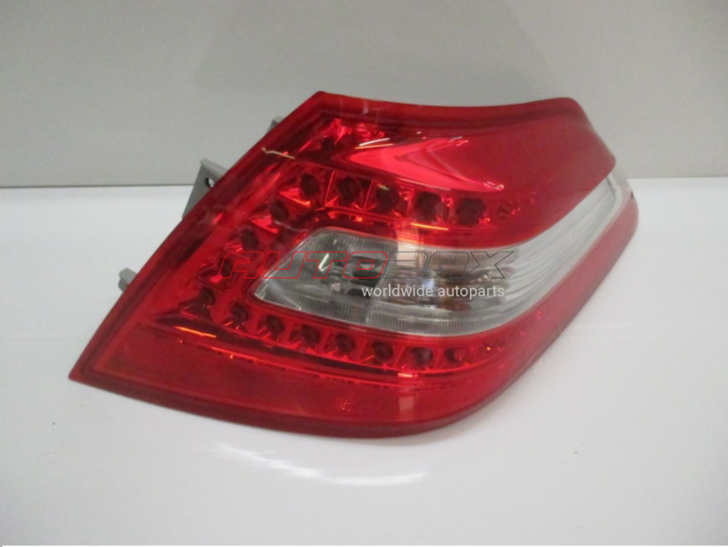 Light Rear Right Teana (J32) 2008>2013
