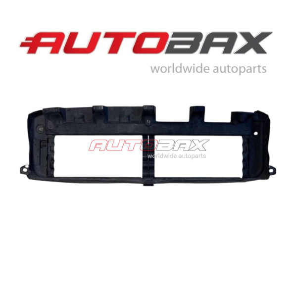 Center Radiator Deflector Volvo XC40 2017