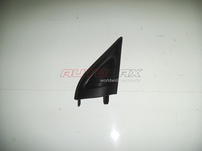 Front Right Door Trim Panel Outlander (CU) 2003>2009