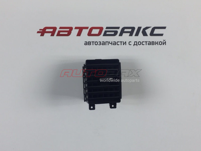 Dashboard Vent / Deflector QX-56 (JA60) 2004>2009