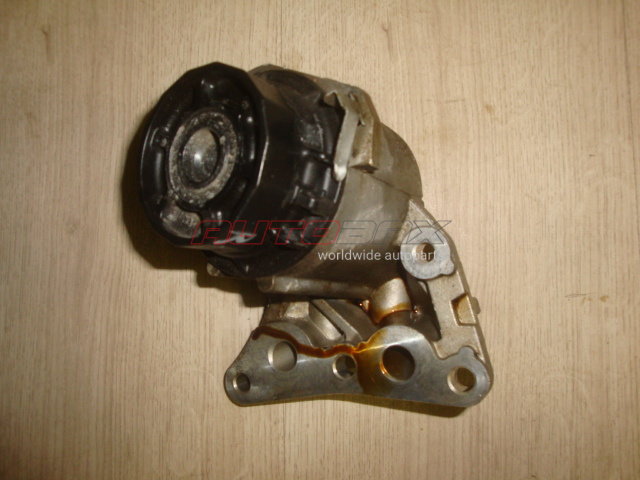 Oil Filter Housing/Bracket Toyota RAV 4 2006>2013