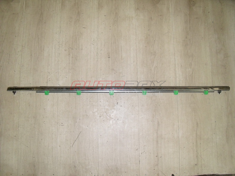 Front Left Door Glass Seal Honda CR-V 2007>2012