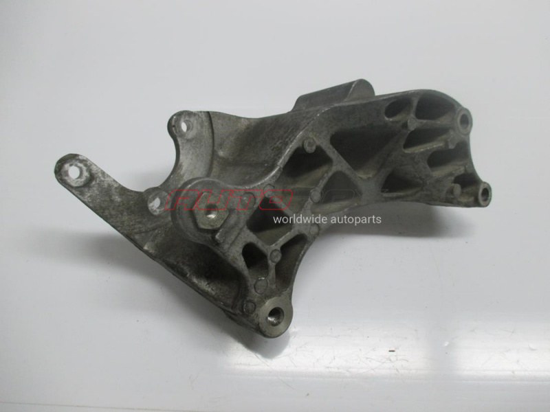 Power Steering Pump Bracket Mitsubishi Outlander XL (CW) 2006>2012