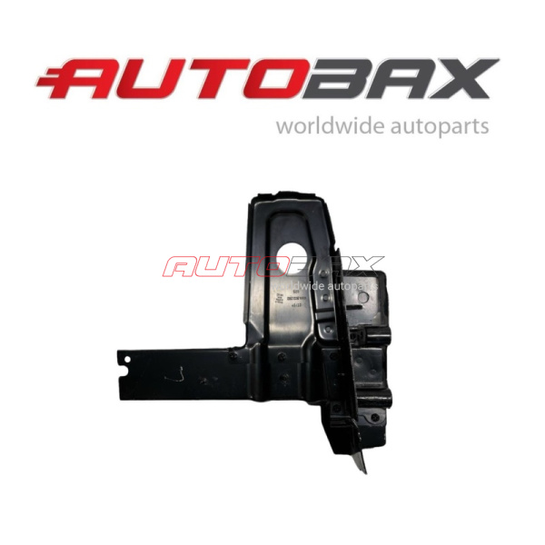Spar Brace/Mudguard Bracket Porsche Cayenne 2017>