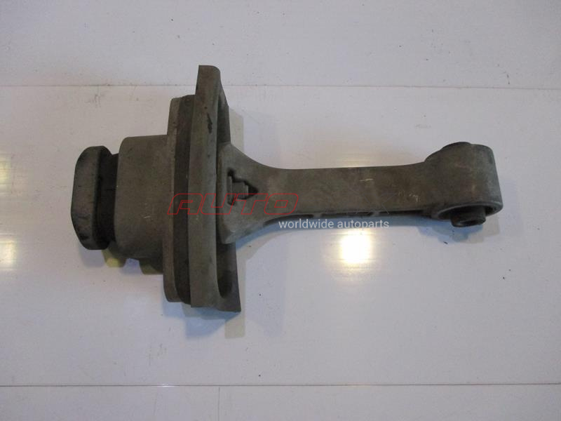 Rear Engine/Transmission Mount Sonata VI 2010>