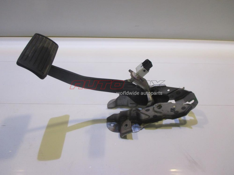 Brake Pedal Accord VIII 2008>2013