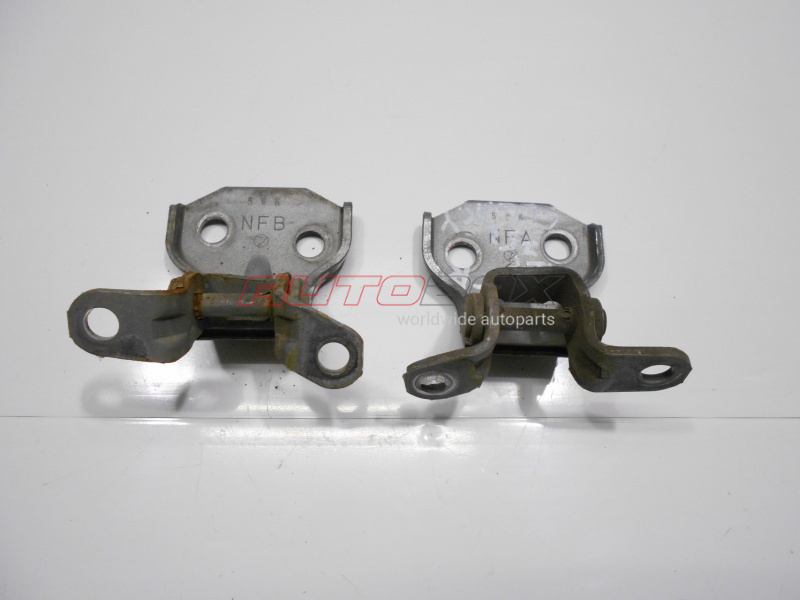 Door Hinge Front Right Legacy (B13) 2003>2009