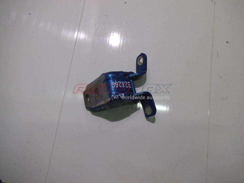 Rear Left Door Hinge CX 5 2012>