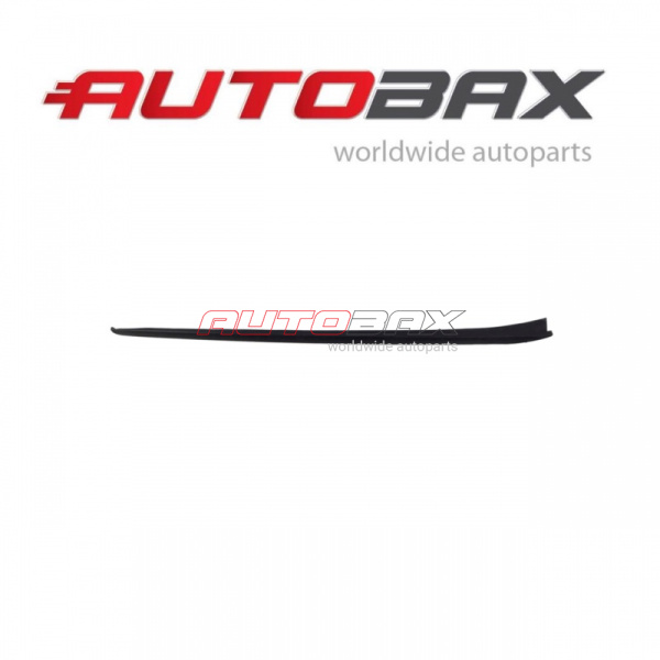 Molding/Windshield Trim VolksWagen Passat (B8) 2015>