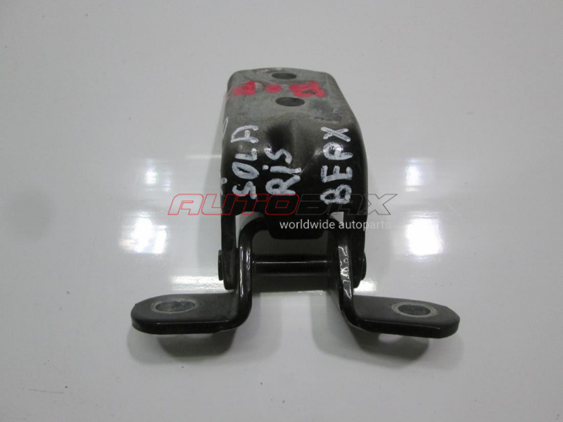 Front Right Door Hinge Solaris 2010>2017