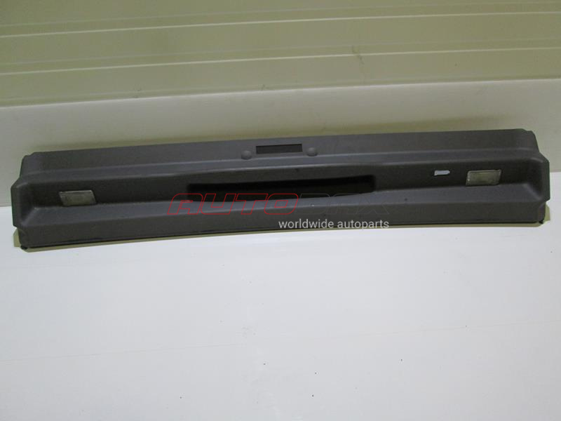 Door/Tailgate Trim Panel Range Rover III (LM) 2002>2012