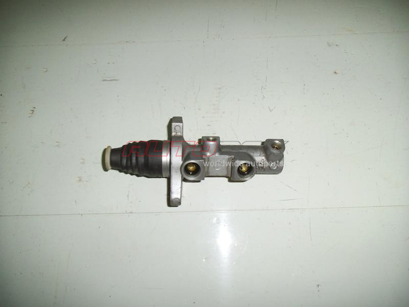 Brake Master Cylinder Sebring/Stratus 2001>2006