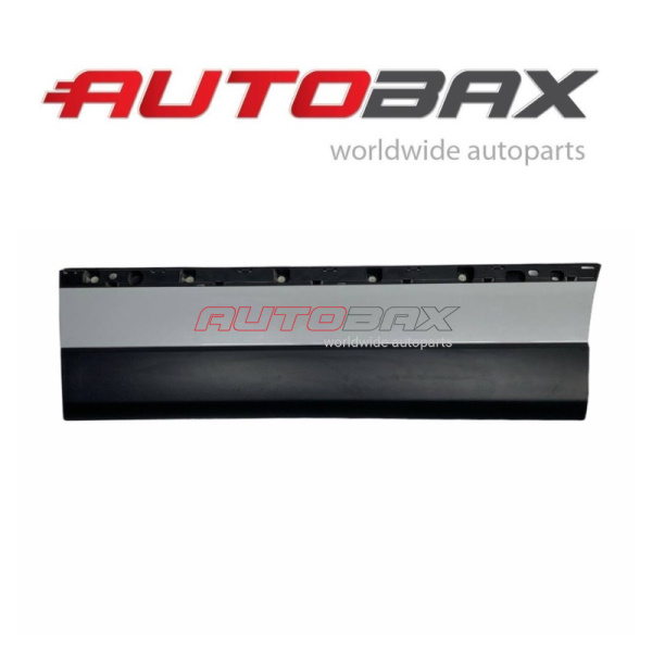 Rear Left Door Molding / Trim Land Rover Range Rover IV 2012>2022