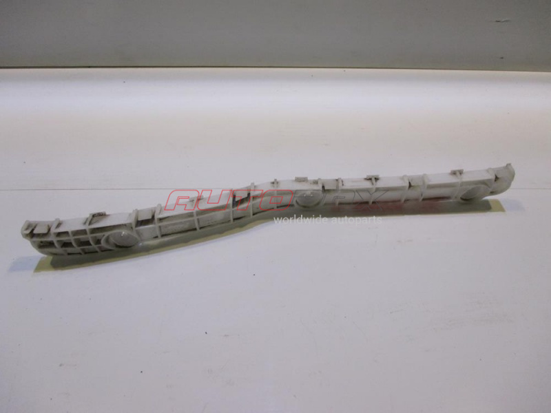 Bracket Front Bumper Left Camry (V50/55) 2012>