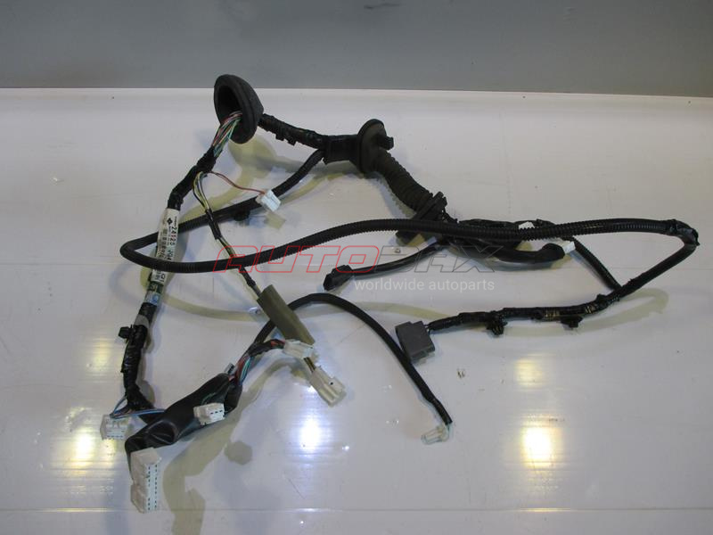 Front Left Door Wiring Harness X-Trail (T31) 2007>2014