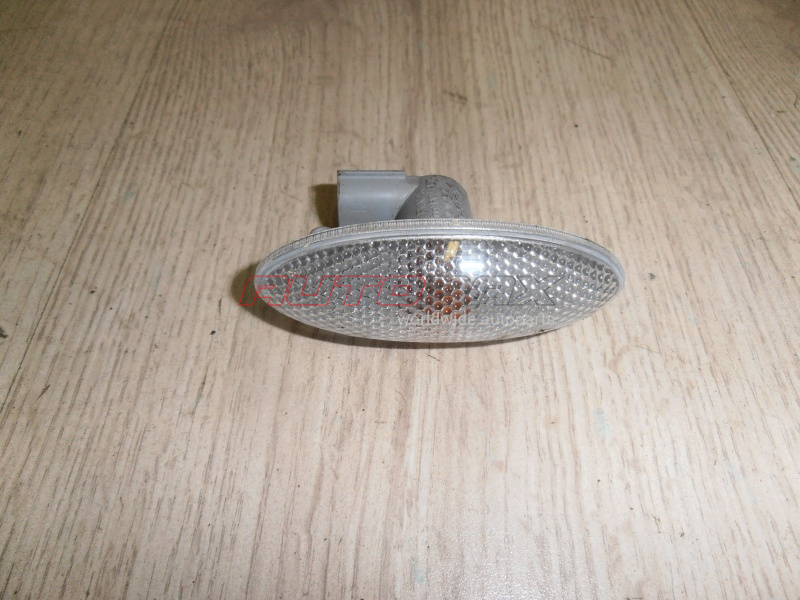 Side Turn Signal Repeater Yaris 2005>2011