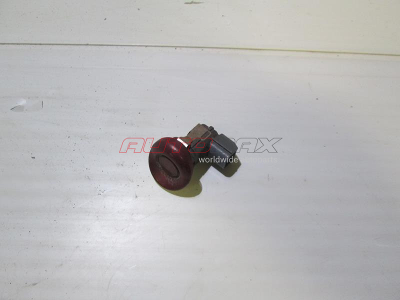 Parking Sensor / Parking Sensor Bracket Note (E11) 2006>2012
