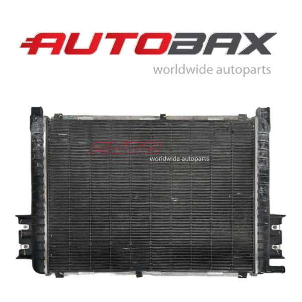 Radiator Core GMC Sierra 2013>