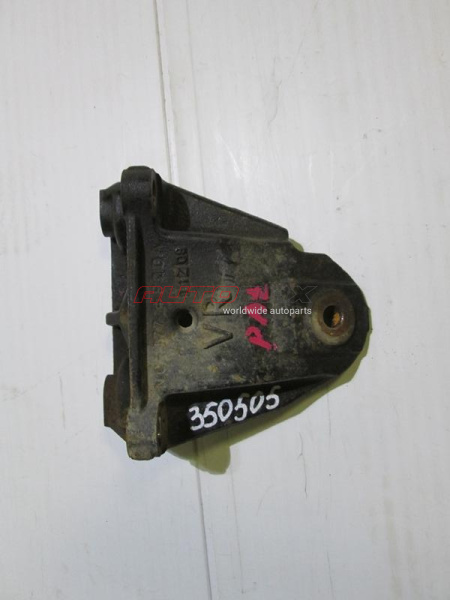 Engine/Transmission Mount Bracket Nissan Pathfinder (R51M) 2004>2013