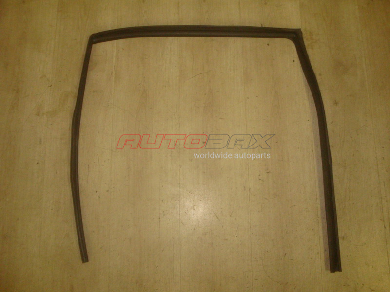 Rear Left Door Glass Seal Camry (V40) 2006>2011