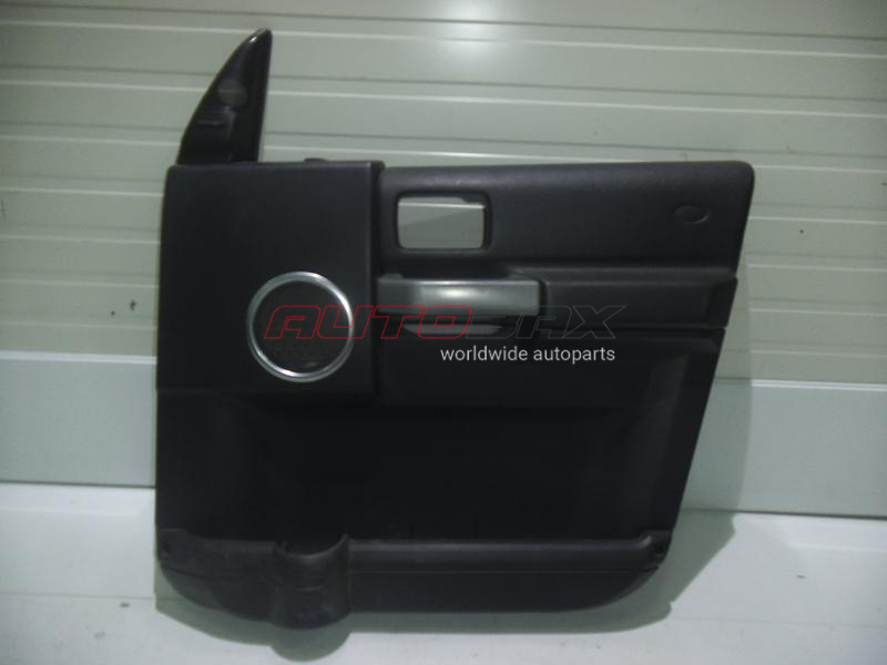 Front Right Door Trim Panel Discovery III 2004>2009