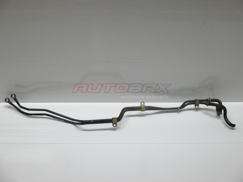 Power steering pipes Nissan Patrol (Y62) 2010>