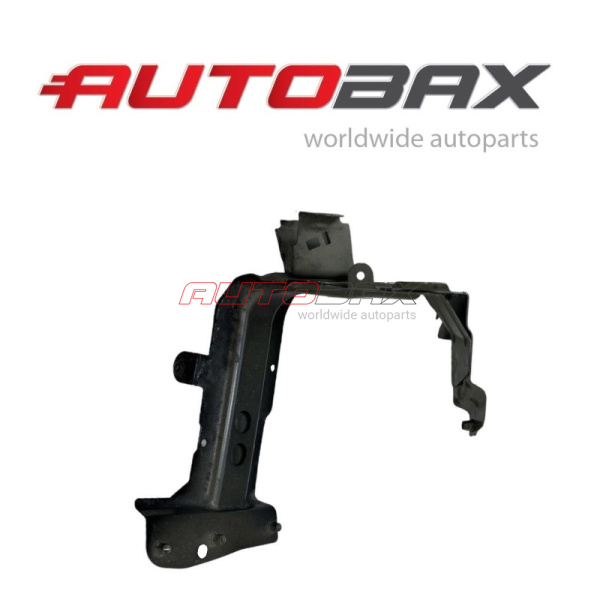 Right Front Fender Bracket Audi Q7 2015>