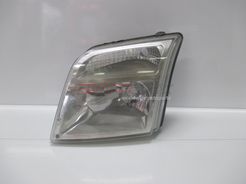 Headlight Left Connect 2002>