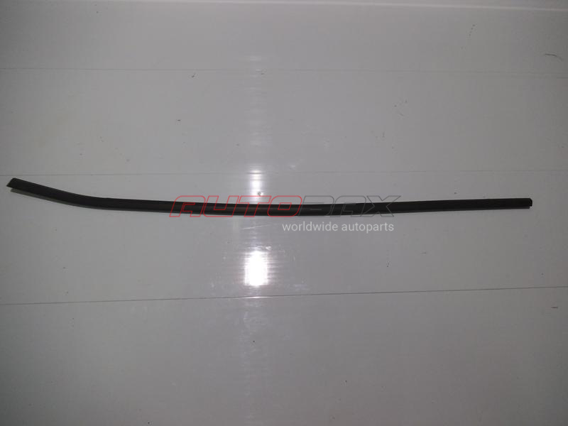 Front Left Door Glass Seal X5 (E70) 2007>2013