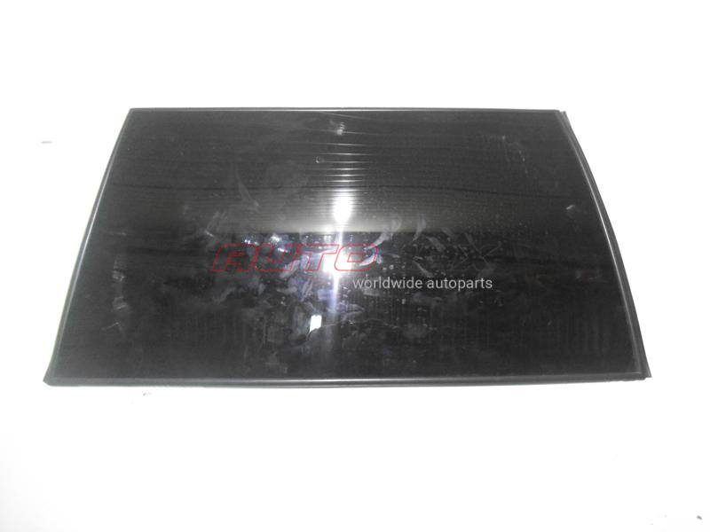 Left Rear Quarter Glass Nissan Pathfinder (R51M) 2004>2013
