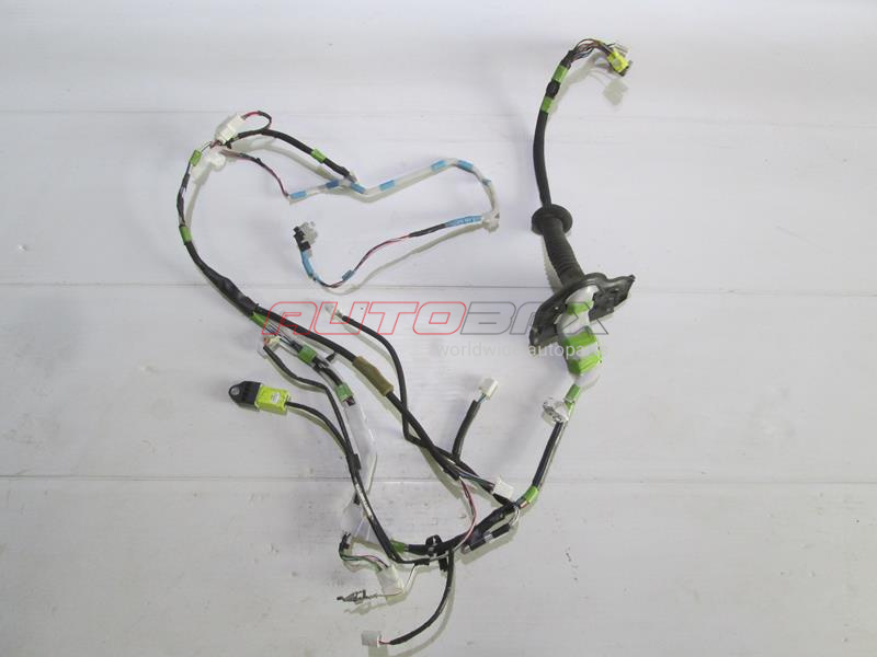 Wiring (braid) Door Front Right Toyota Land Cruiser (150) Prado 2009>