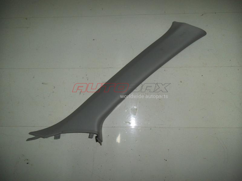 Windshield Pillar Trim Outlander XL (CW) 2006>2012