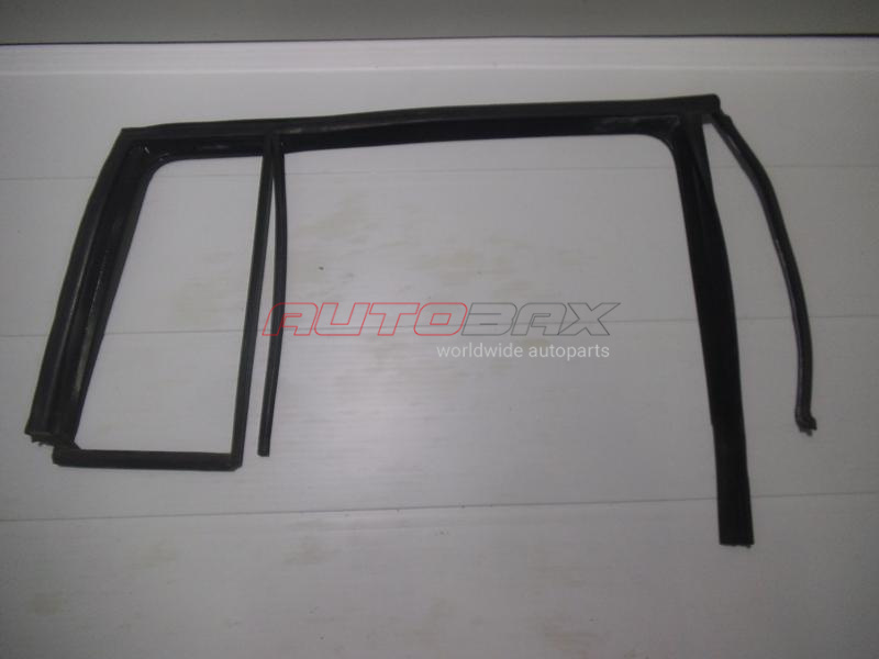 Rear Right Door Glass Seal Touran 2003>2010