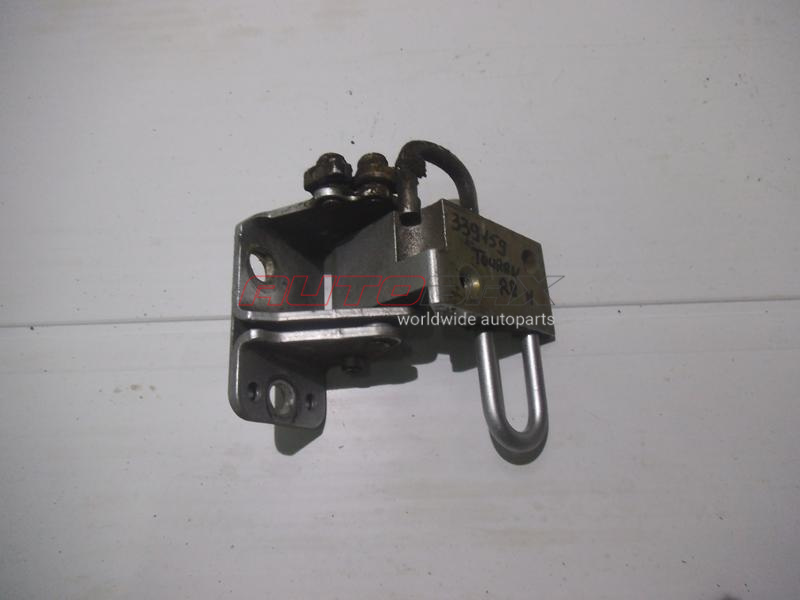 Rear Right Door Hinge Touran 2003>2010