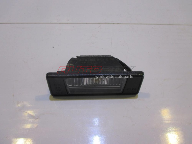 Juke License Plate Light (F15) 2011>