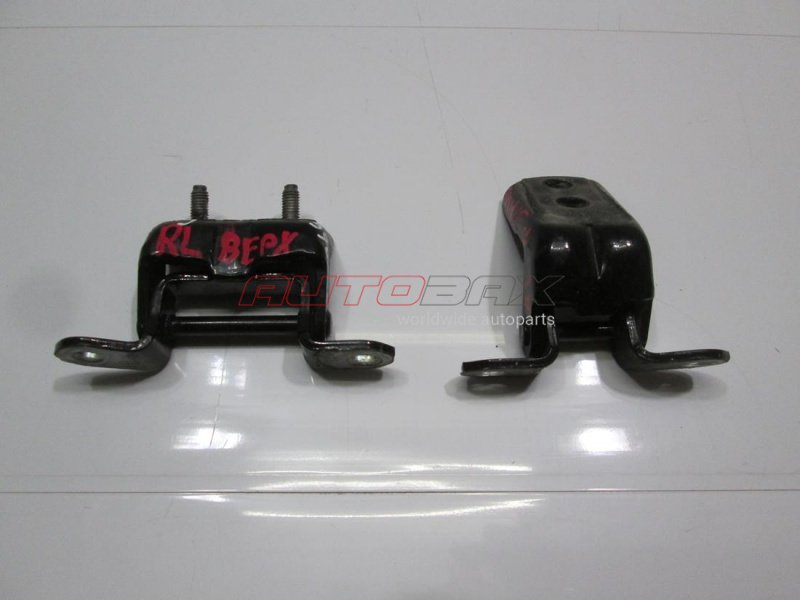 Rear Left Door Hinge X-Trail (T31) 2007>2014