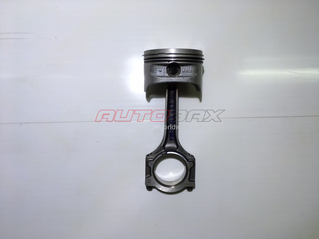 Piston/Piston w/Connecting Rod Ford Focus III 2011>