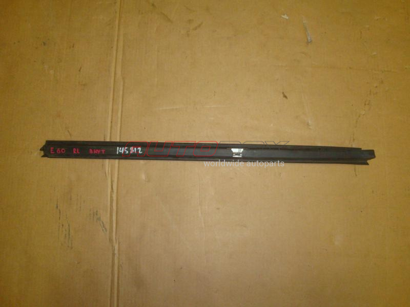 Door Glass Seal BMW 5-series (E60/E61) 2003>2009