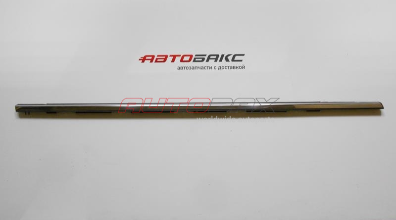 Front Right Door Glass Seal CX 7 2007>