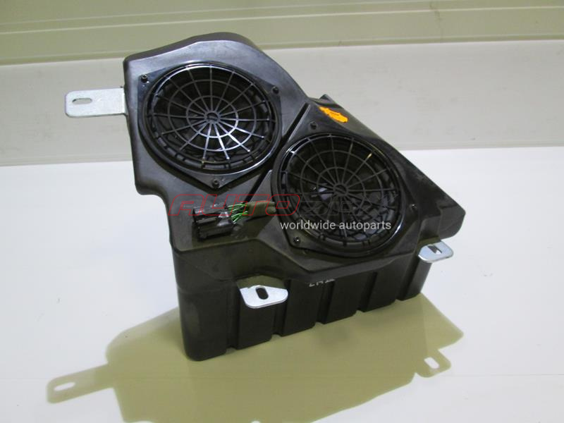 Speaker/Subwoofer Range Rover III (LM) 2002>2012