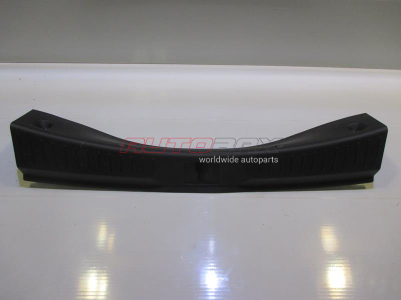 Rear Panel Trim Ford Kuga ll 2012>