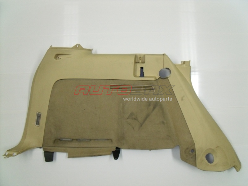 Trim/Luggage Compartment Filler Touareg 2002>2010