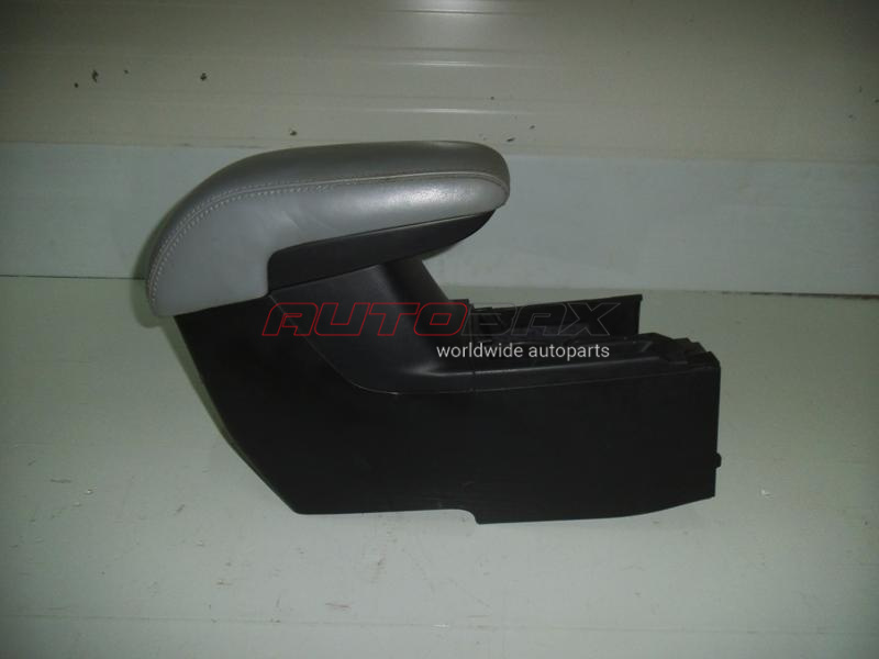 Armrest/Console Center Mitsubishi Outlander (CU) 2003>2009