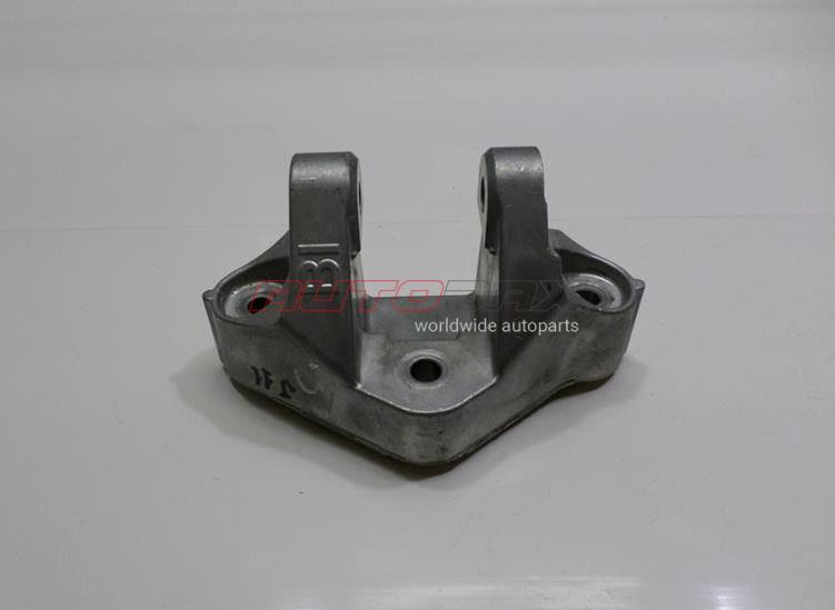 Engine/Transmission Mount Bracket Nissan Qashqai (J11) 2014>